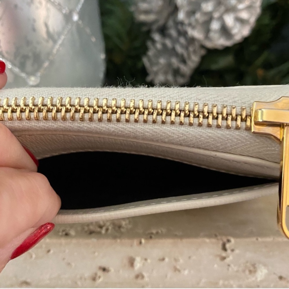 EUC Gucci Horsebit Compact Beige and Gold Zip Wallet - Picture 6 of 8